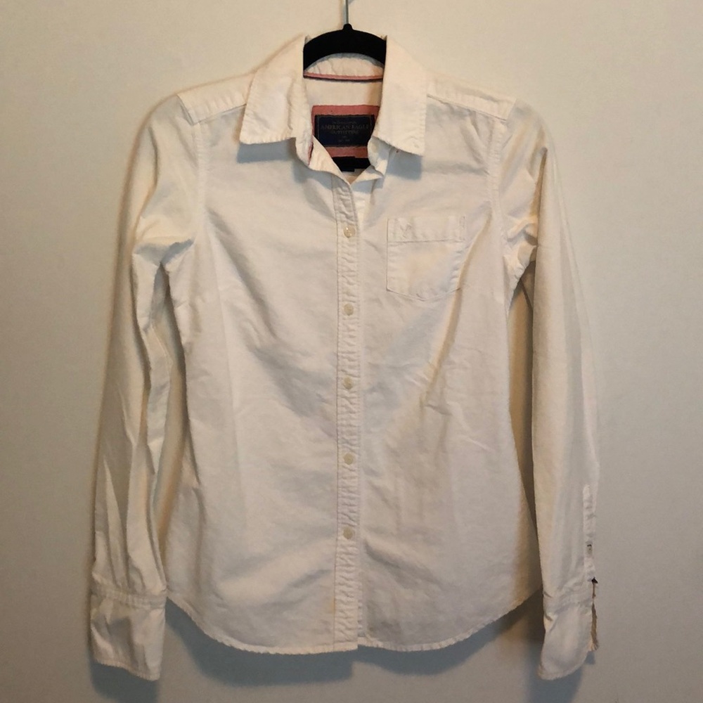 American Eagle Outfitters white button down shirt